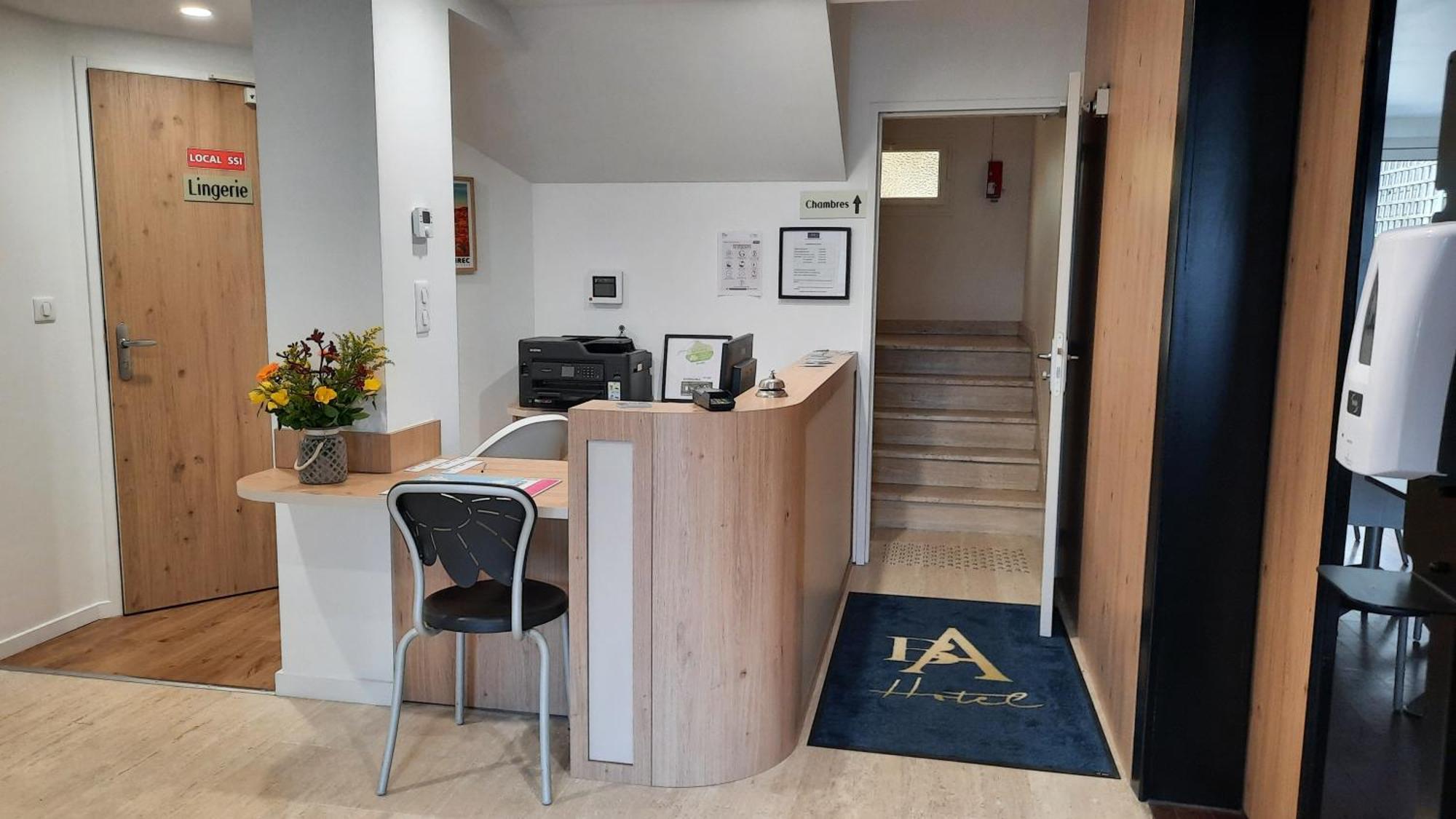 Au Bon Accueil Hotel Perros-Guirec Eksteriør billede